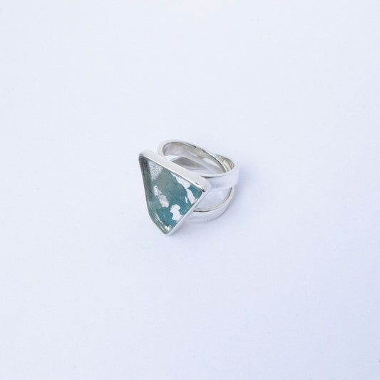 Lay Crossband Ring